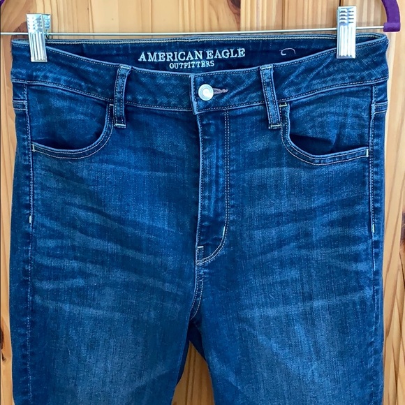 *SOLD*American Eagle Super Stretch Hi-Rise Jegging - Picture 2 of 7